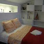Terrace View In Chiado Апартаменты Лиссабон